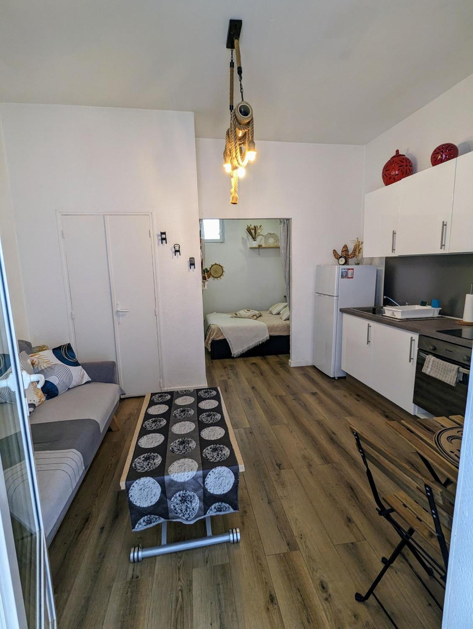 Appartement Cosy Proche Du Port Nice Exteriér fotografie